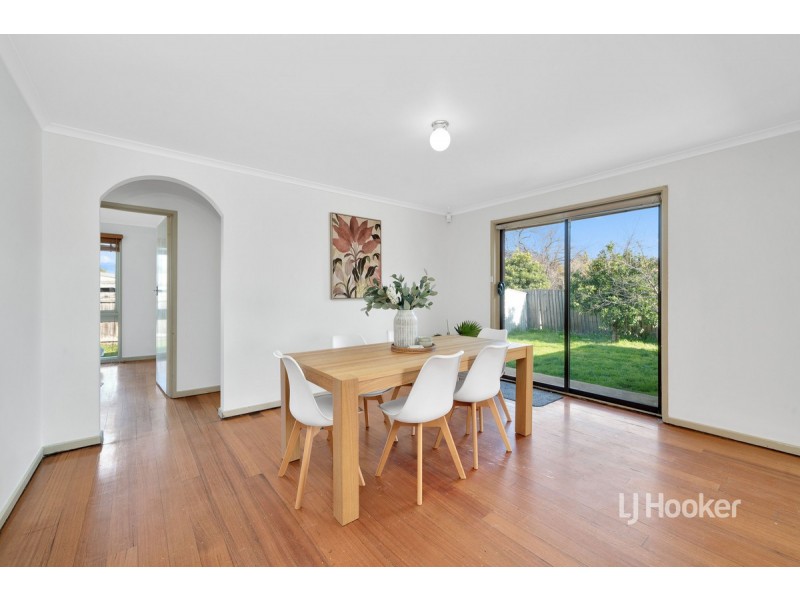 31 Whitehaven Street, Wyndham Vale VIC 3024