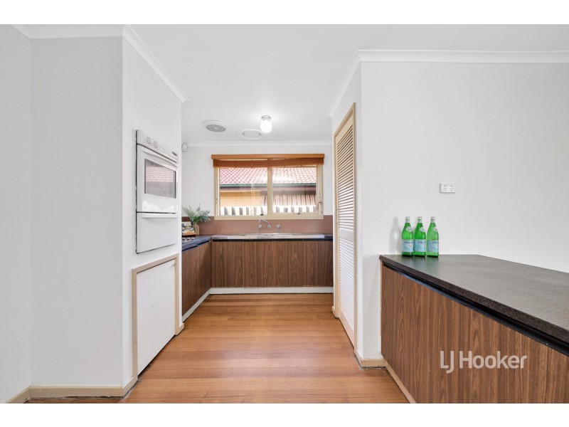 31 Whitehaven Street, Wyndham Vale VIC 3024