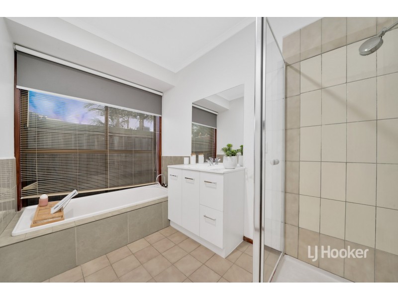 1 Trickey Court, Altona Meadows VIC 3028