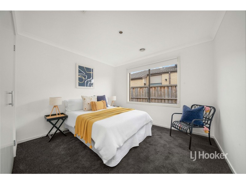 20 Maslin Walk, Point Cook VIC 3030
