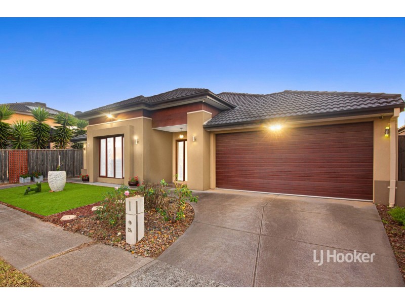 24 Trimotor Road, Point Cook VIC 3030