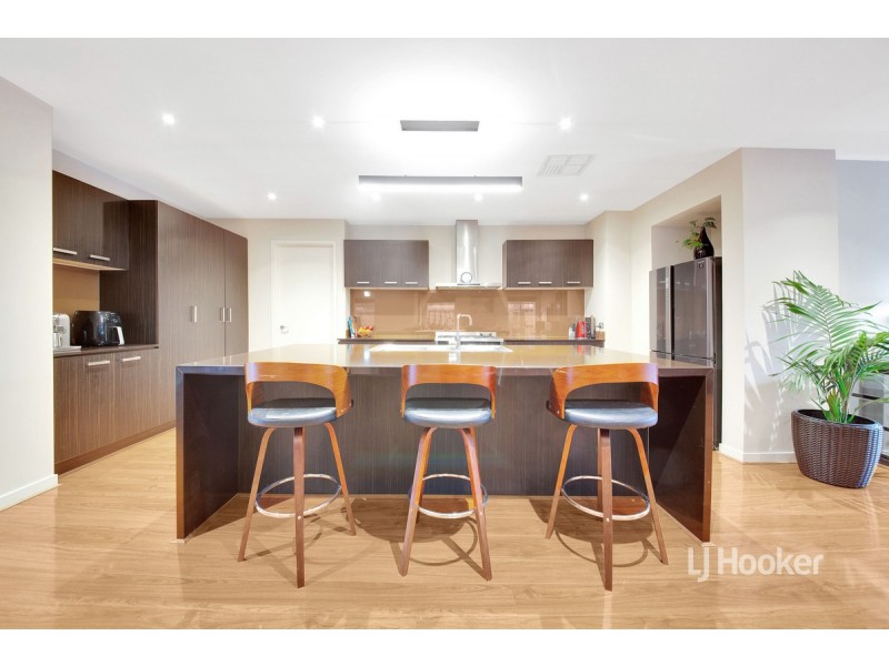 24 Trimotor Road, Point Cook VIC 3030