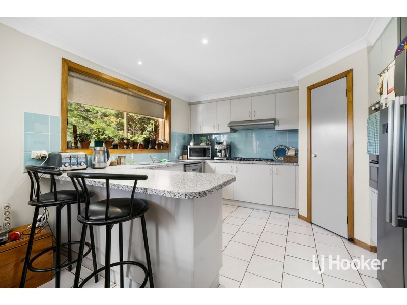 68 Grevillea Crescent, Hoppers Crossing VIC 3029