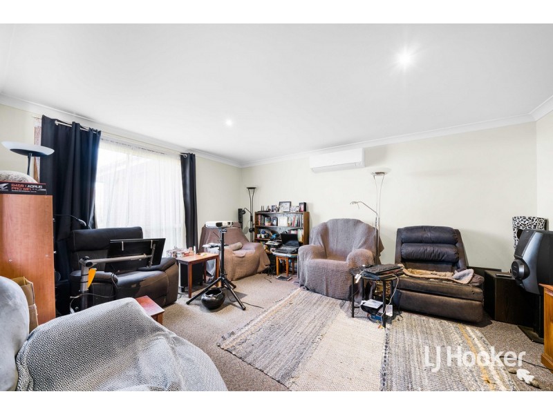 68 Grevillea Crescent, Hoppers Crossing VIC 3029
