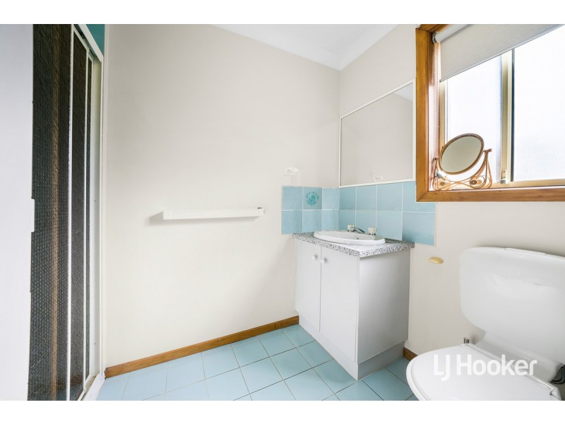 68 Grevillea Crescent, Hoppers Crossing VIC 3029