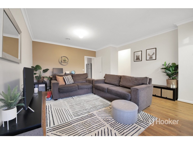 52 Foxwood Drive, Point Cook VIC 3030