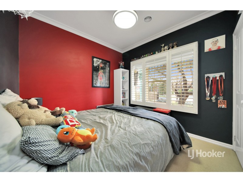 52 Foxwood Drive, Point Cook VIC 3030