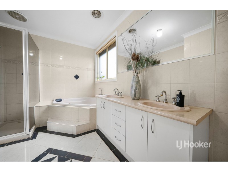 15 Salerno Court, Point Cook VIC 3030