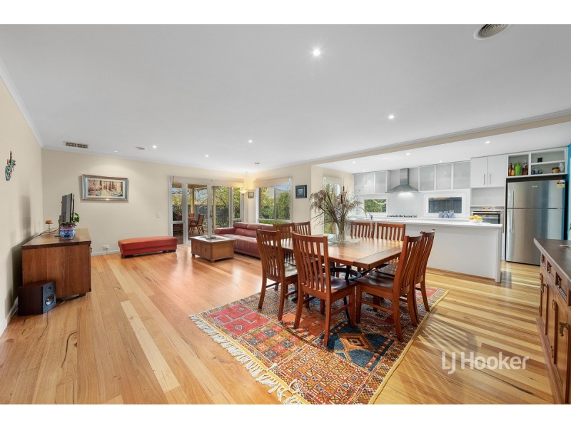 7 Vine Close, Point Cook VIC 3030