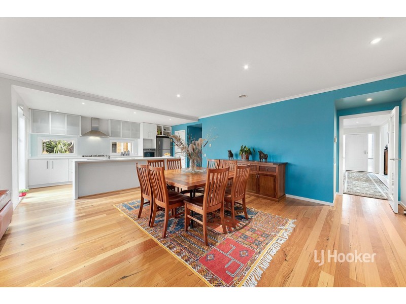 7 Vine Close, Point Cook VIC 3030