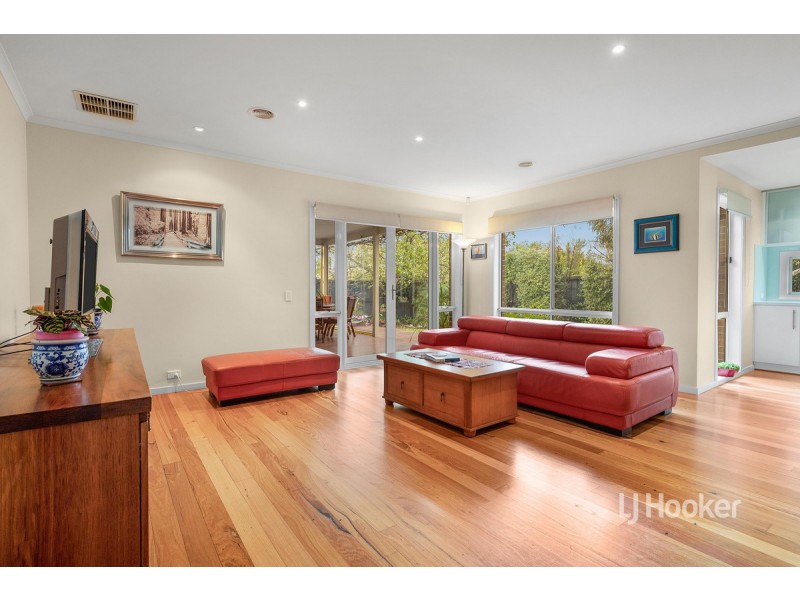 7 Vine Close, Point Cook VIC 3030