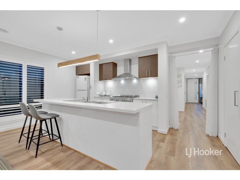 19 University Road,, Truganina VIC 3029