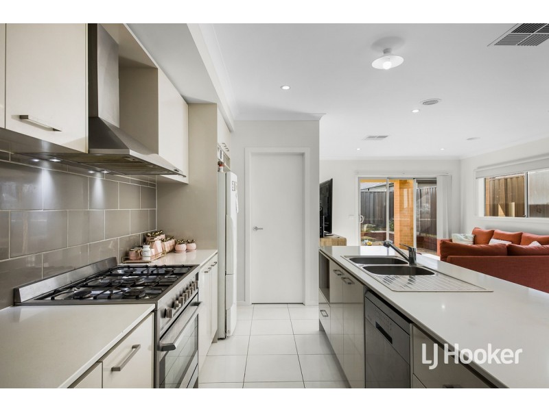 12 Airedale Avenue, Tarneit VIC 3029