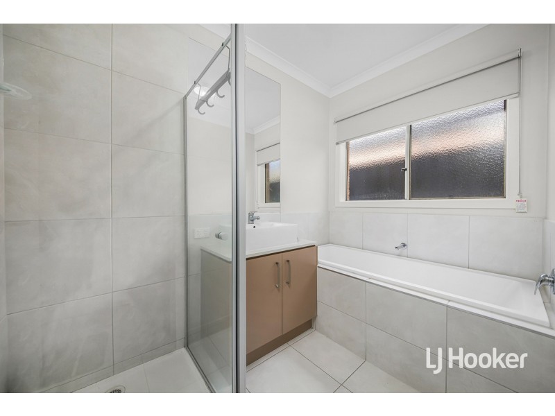 12 Airedale Avenue, Tarneit VIC 3029