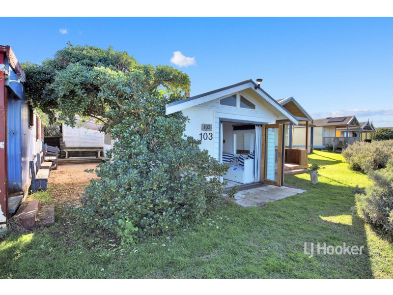 103 Campbells Cove Road, Werribee South VIC 3030