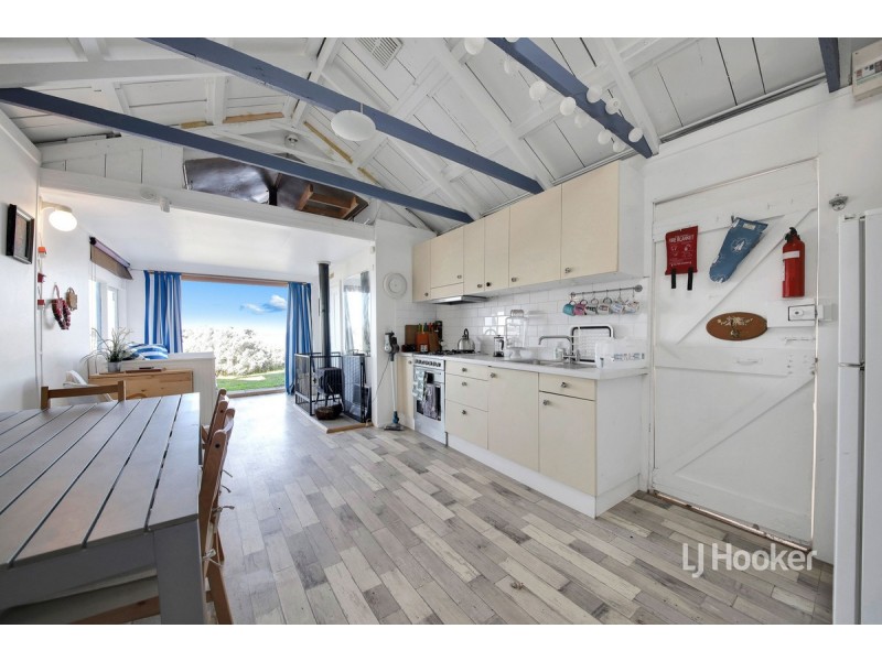 103 Campbells Cove Road, Werribee South VIC 3030