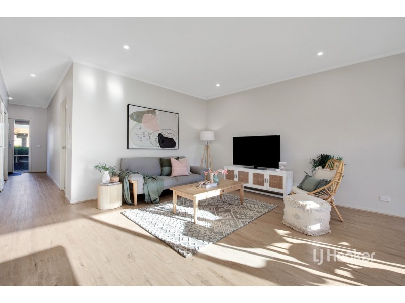 36/39 Astley Crescent, Point Cook VIC 3030