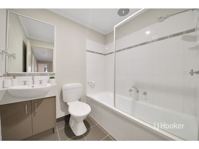36/39 Astley Crescent, Point Cook VIC 3030