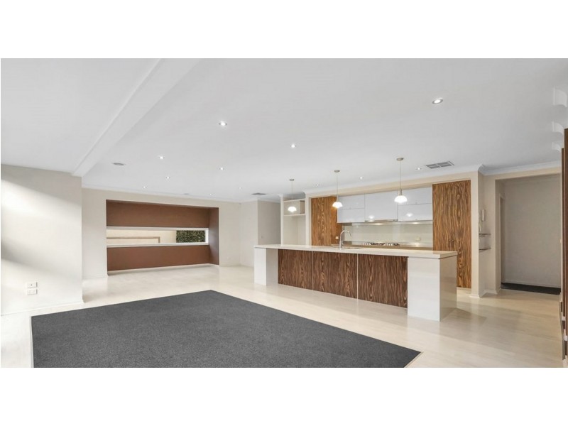 17 Ramson Way, Point Cook VIC 3030