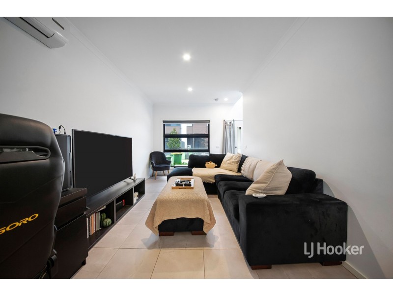 3/12 Sturt Court, Officer VIC 3809