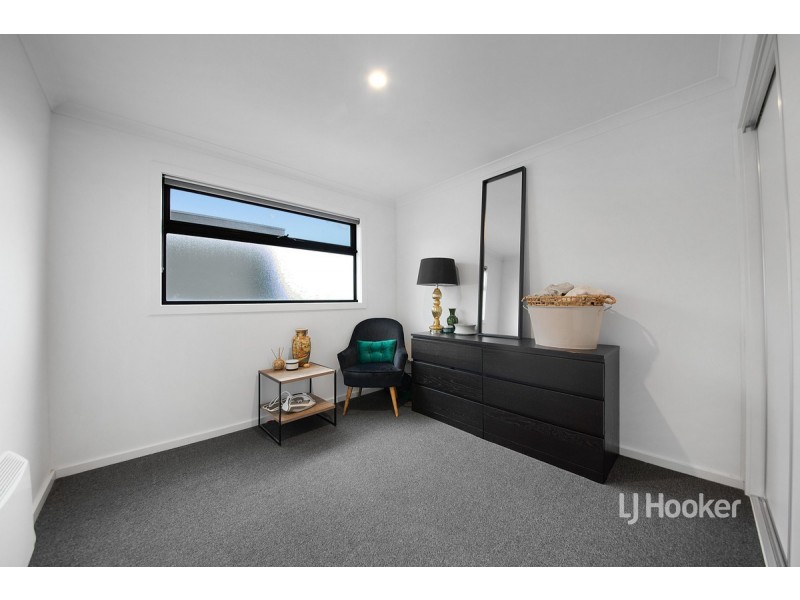 3/12 Sturt Court, Officer VIC 3809