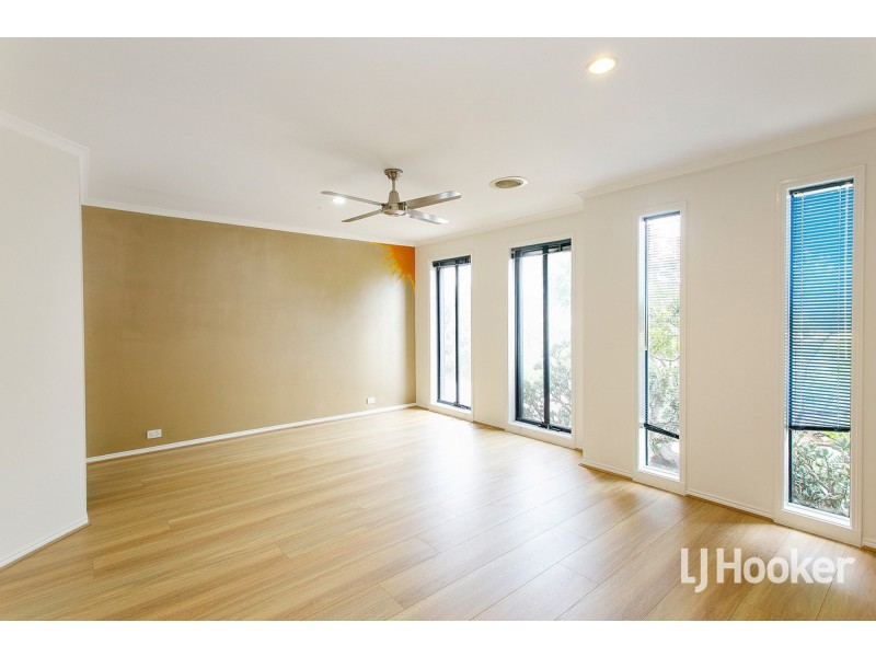 15 Trapani Avenue, Point Cook VIC 3030