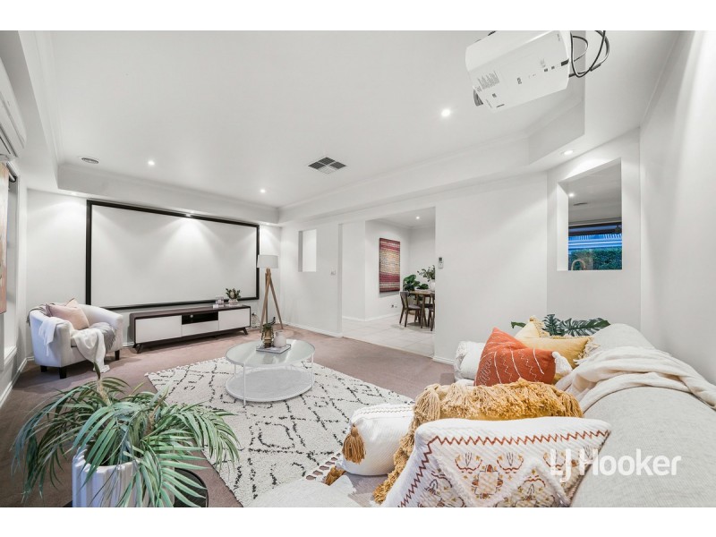 16 McCauley Street, Point Cook VIC 3030