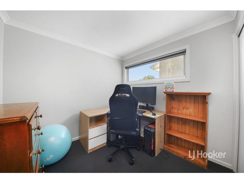 4 Chanticleer Drive, Mernda VIC 3754