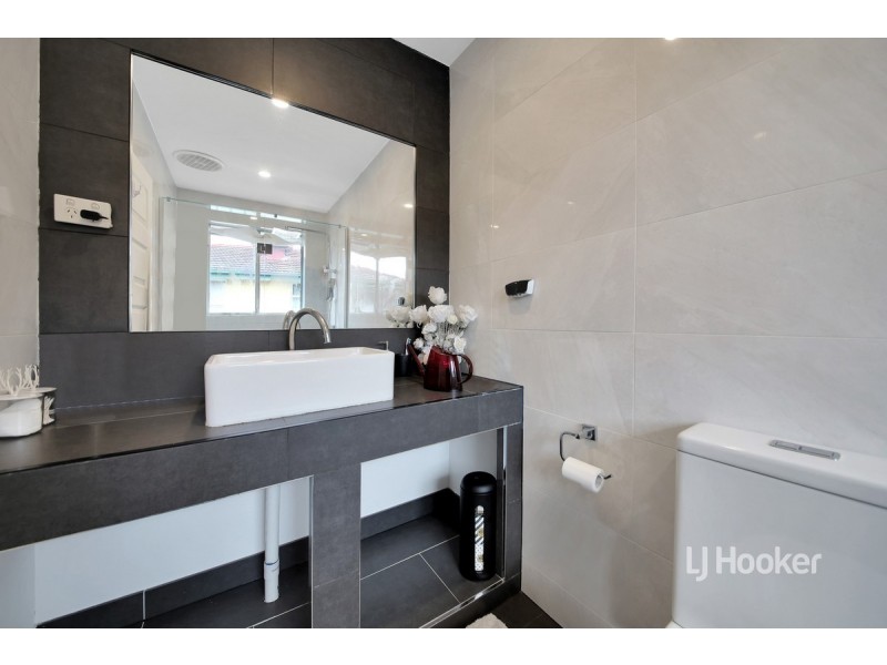 34 Felstead Avenue, Sunshine West VIC 3020