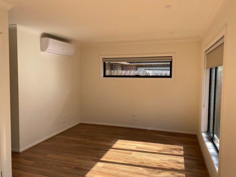 5 Toohey Close, Melton South VIC 3338