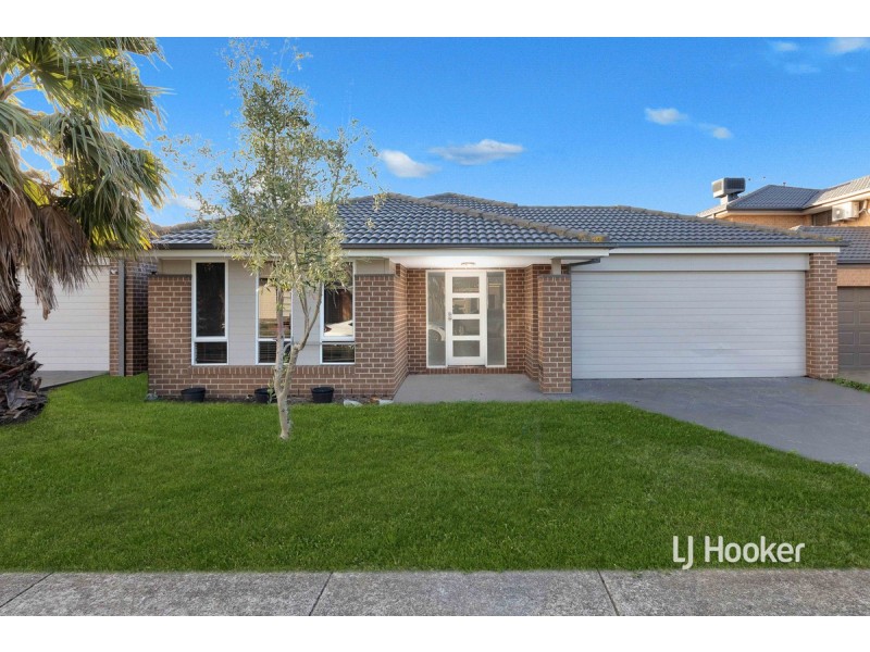 6 Misqa Avenue, Point Cook VIC 3030