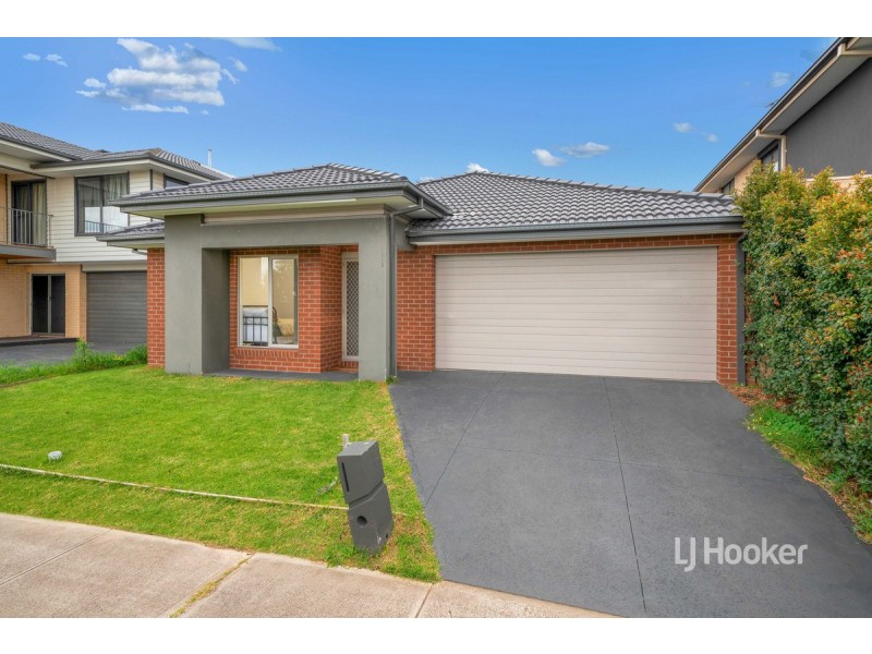 26 Liberator Drive, Point Cook VIC 3030