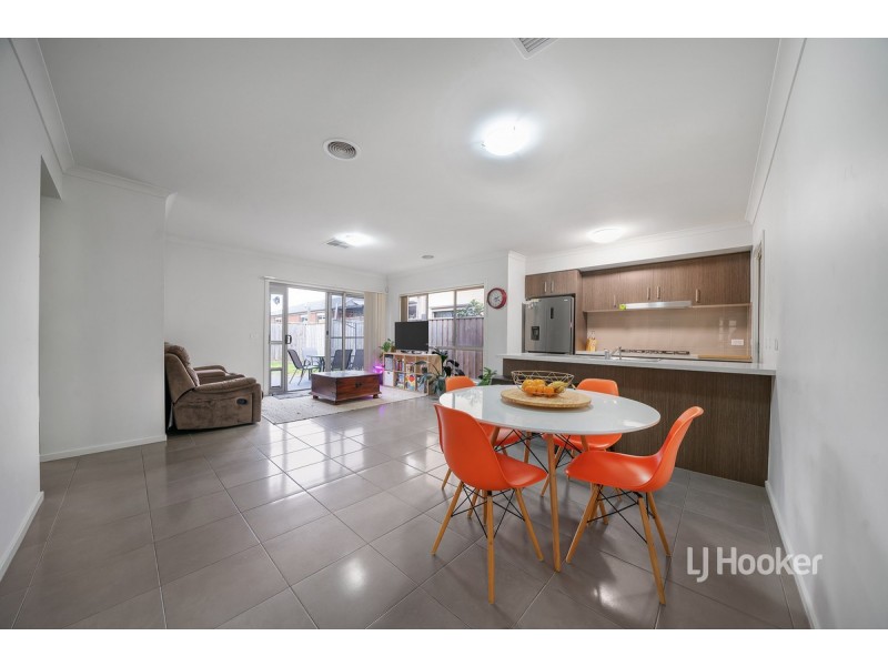 26 Liberator Drive, Point Cook VIC 3030