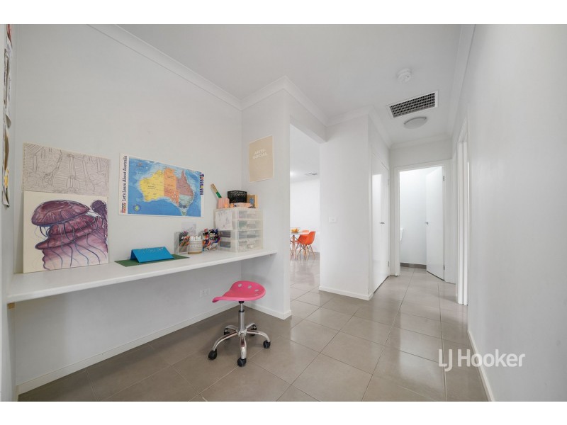 26 Liberator Drive, Point Cook VIC 3030