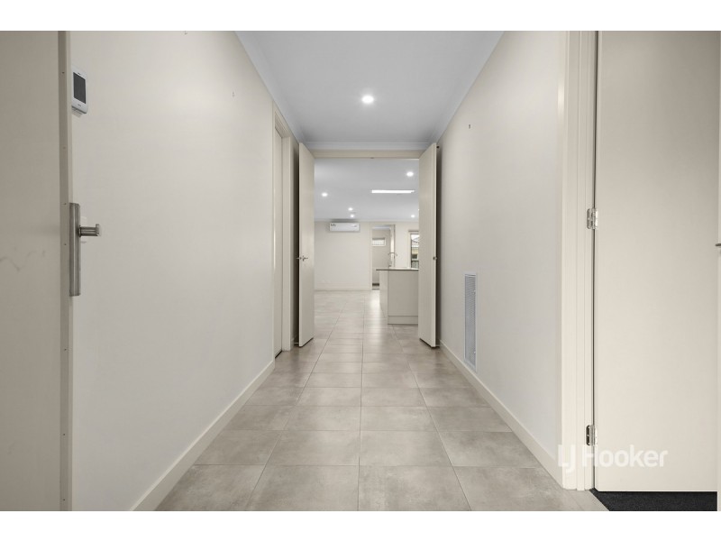 45 Carmen Road, Point Cook VIC 3030