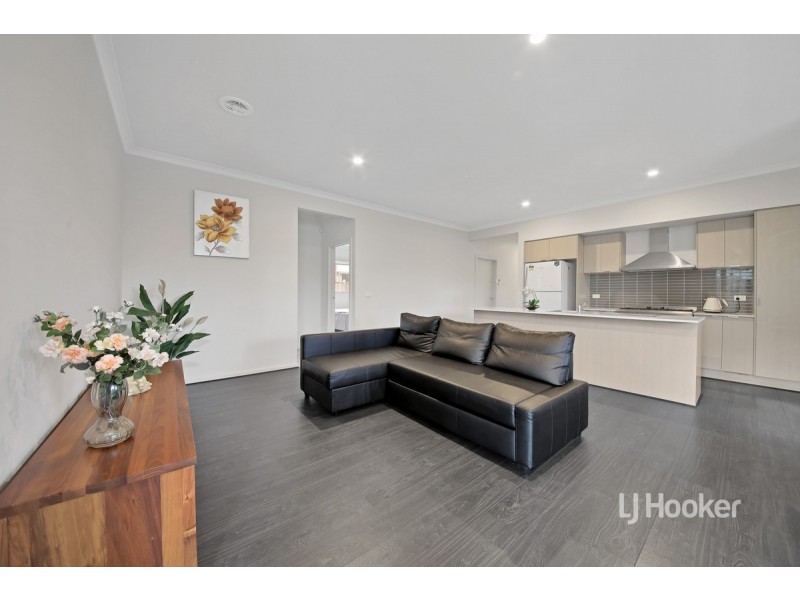 20 Cape Parade, Point Cook VIC 3030