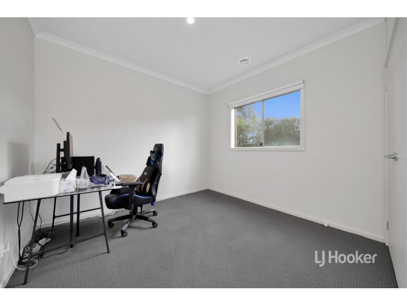 20 Cape Parade, Point Cook VIC 3030