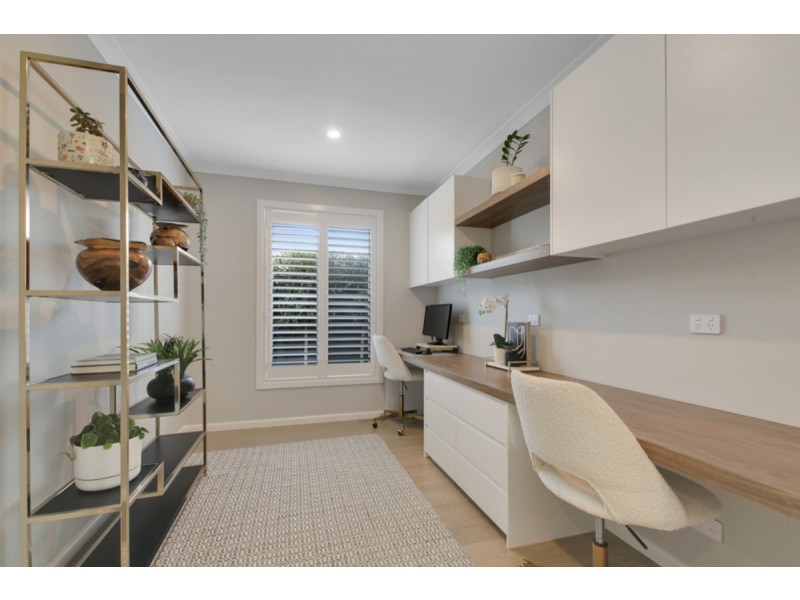 55 Hammond Street, Altona VIC 3018