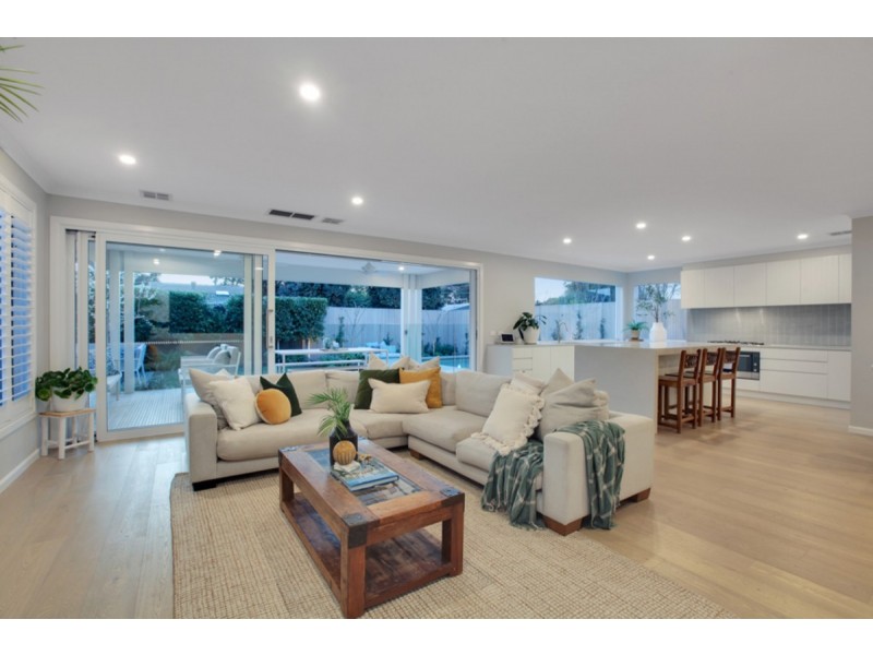 55 Hammond Street, Altona VIC 3018