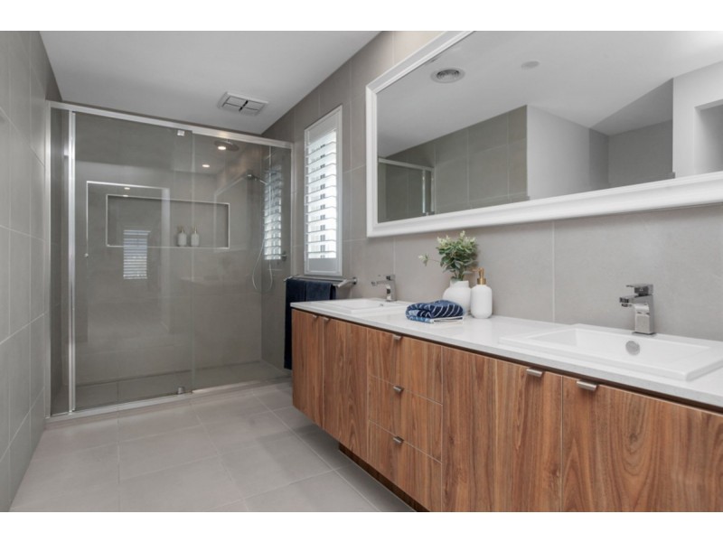 55 Hammond Street, Altona VIC 3018