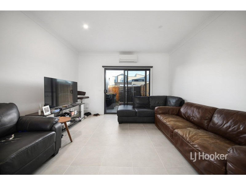 104 Newmarket Road, Werribee VIC 3030