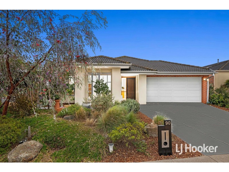 90 Fongeo Drive, Point Cook VIC 3030
