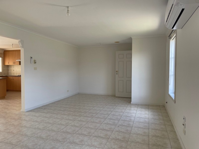 2/250 Hogans Road, Hoppers Crossing VIC 3029
