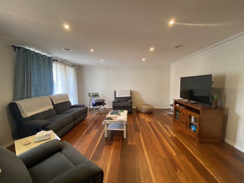 7 Andrew Chirnside Avenue, Seabrook VIC 3028