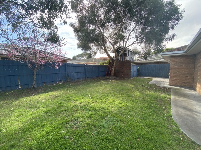 7 Andrew Chirnside Avenue, Seabrook VIC 3028