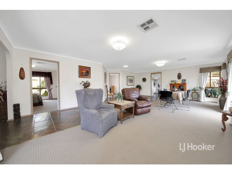 18A Norwood Court, Hoppers Crossing VIC 3029