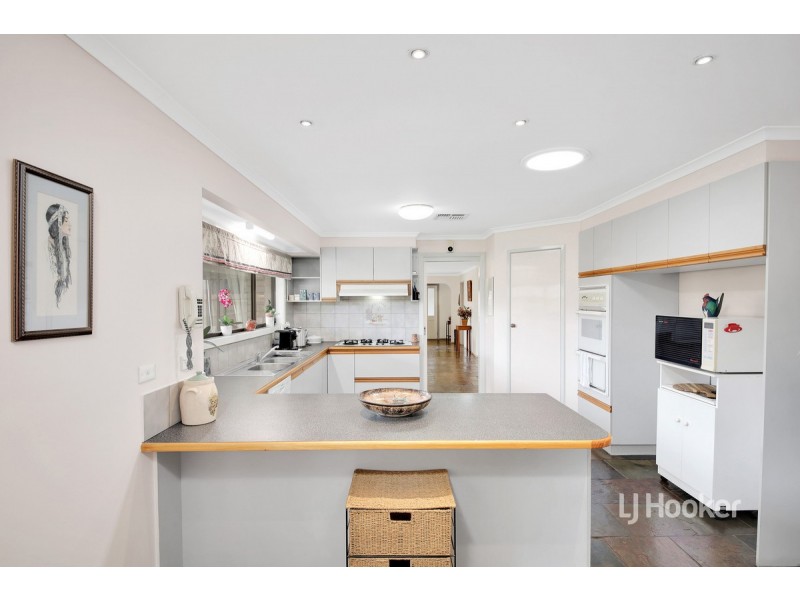 18A Norwood Court, Hoppers Crossing VIC 3029