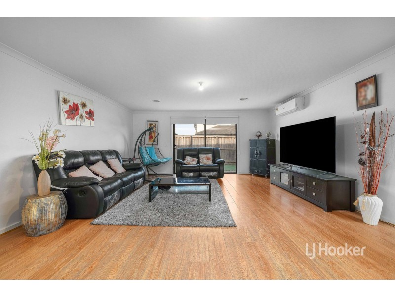 16 Allcrest Way, Truganina VIC 3029