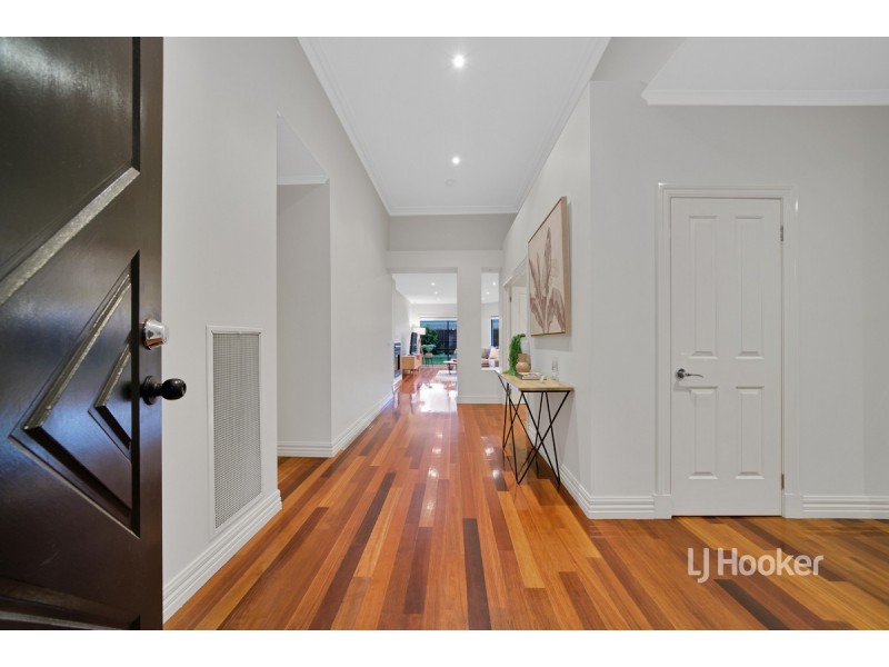 14 Sassari Court, Point Cook VIC 3030
