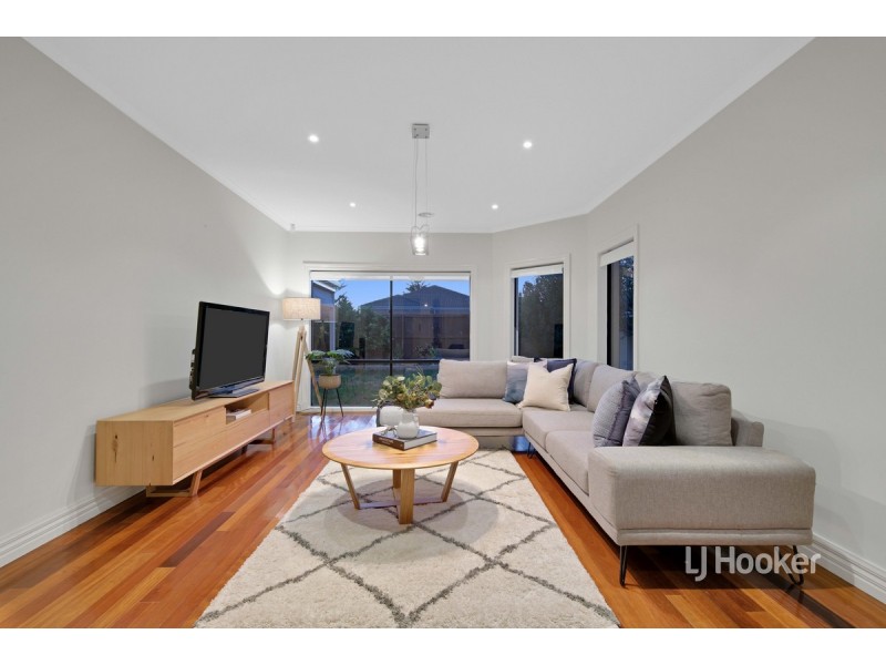 14 Sassari Court, Point Cook VIC 3030